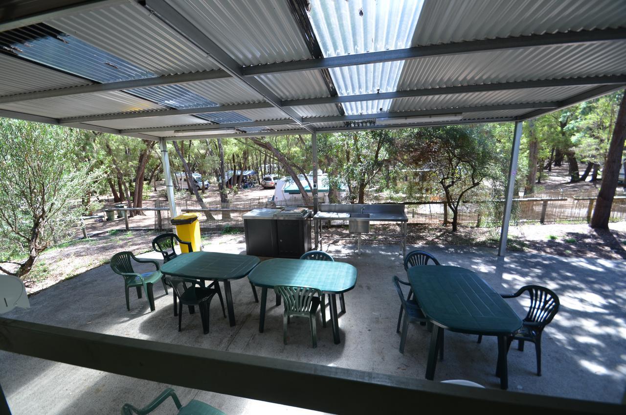 Coalmine Beach Holiday Park والبول المظهر الخارجي الصورة